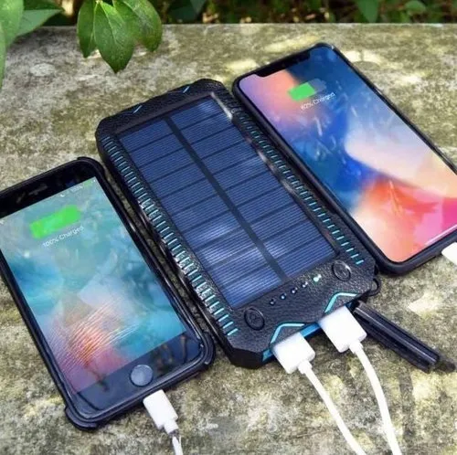 survival-solarpanel-powerbank-ladt-ihr-smartphone-bis-10-mal_m.webp