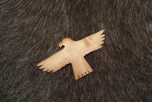 [170406] Dekomagnet "Adler" aus Maserbirke handgefertigt – einzigartiges finnisches Holzunikat