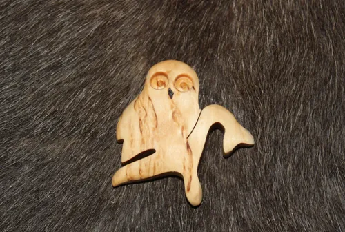 [170463] Topfdeckel-Halter "Eule" aus Karelischer Maserbirke handgefertigt – finnisches Holzunikat