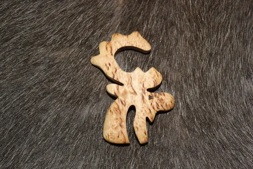 [170464] Topfdeckel-Halter "Rentierkopf" aus Karelischer Maserbirke handgefertigt – finnisches Holzunikat