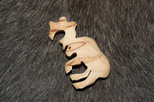 [170465] Topfdeckel-Halter "Rentier" aus Karelischer Maserbirke handgefertigt – finnisches Holzunikat