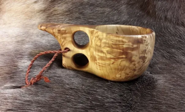 [170000] Finnische Kuksa aus Maserbirke - Handarbeit von Wood Jewel, 150 ml / m