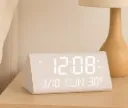 Digitaler Holz-Wecker mit 2 Alarmen, Temperaturanzeige & USB-Ladefunktion – Holzwecker