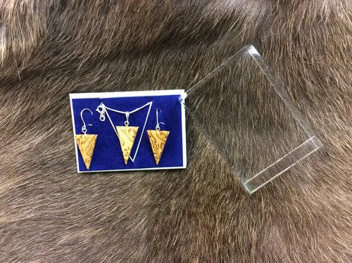 [170186] Finnisches Silber-Holzschmuck Set "Dreiecke" & Ohrringe aus Maserbirke – Handgefertigt, Unikat